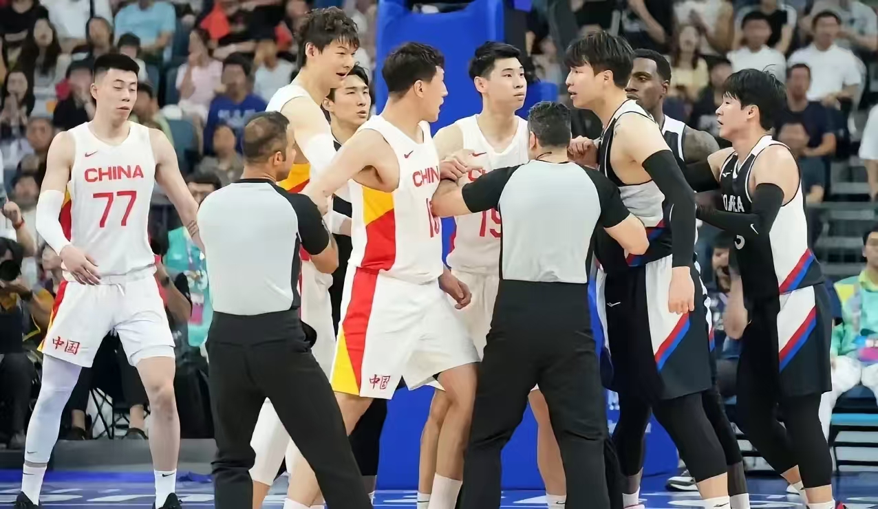 现场直击！球队实力碰撞引无数掌声